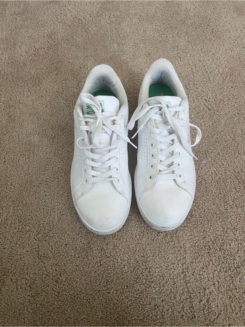 adidas Men’s White Low-Top Sneakers with Green Insole